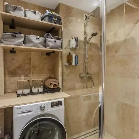 Calme T2 Le Cannet, Parking, Terrasse Et Climatisation Apartment *